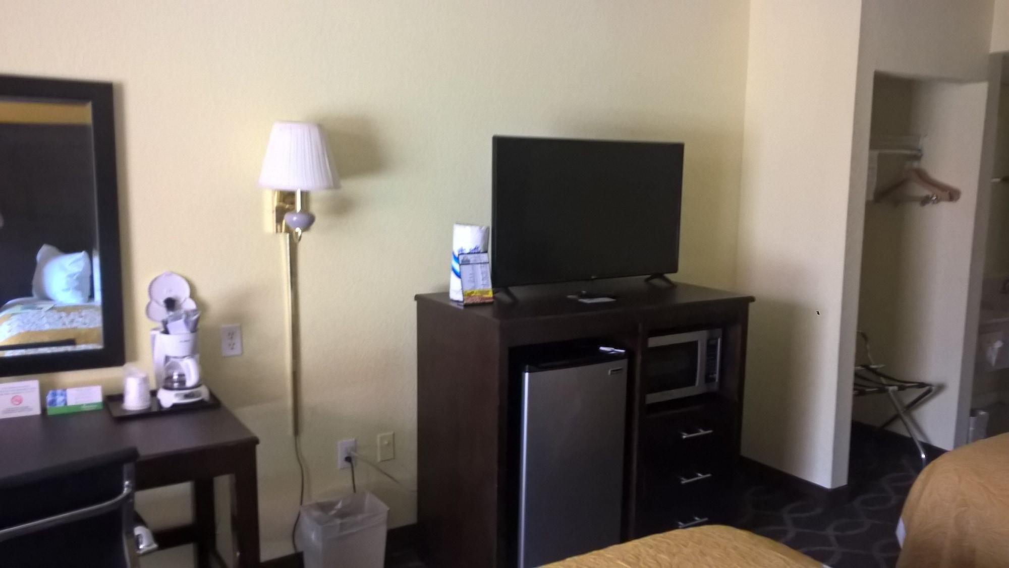Days Inn & Suites By Wyndham Port Richey Luaran gambar