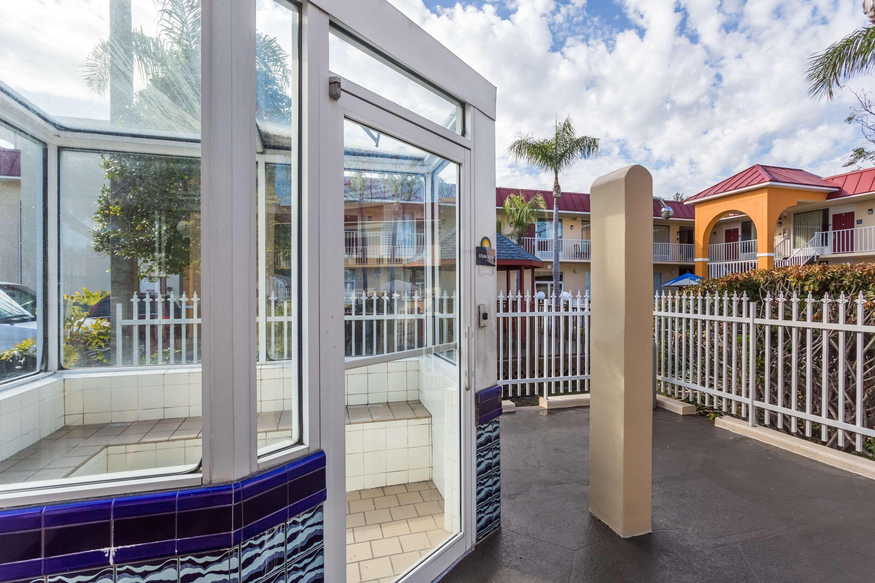 Days Inn & Suites By Wyndham Port Richey Luaran gambar