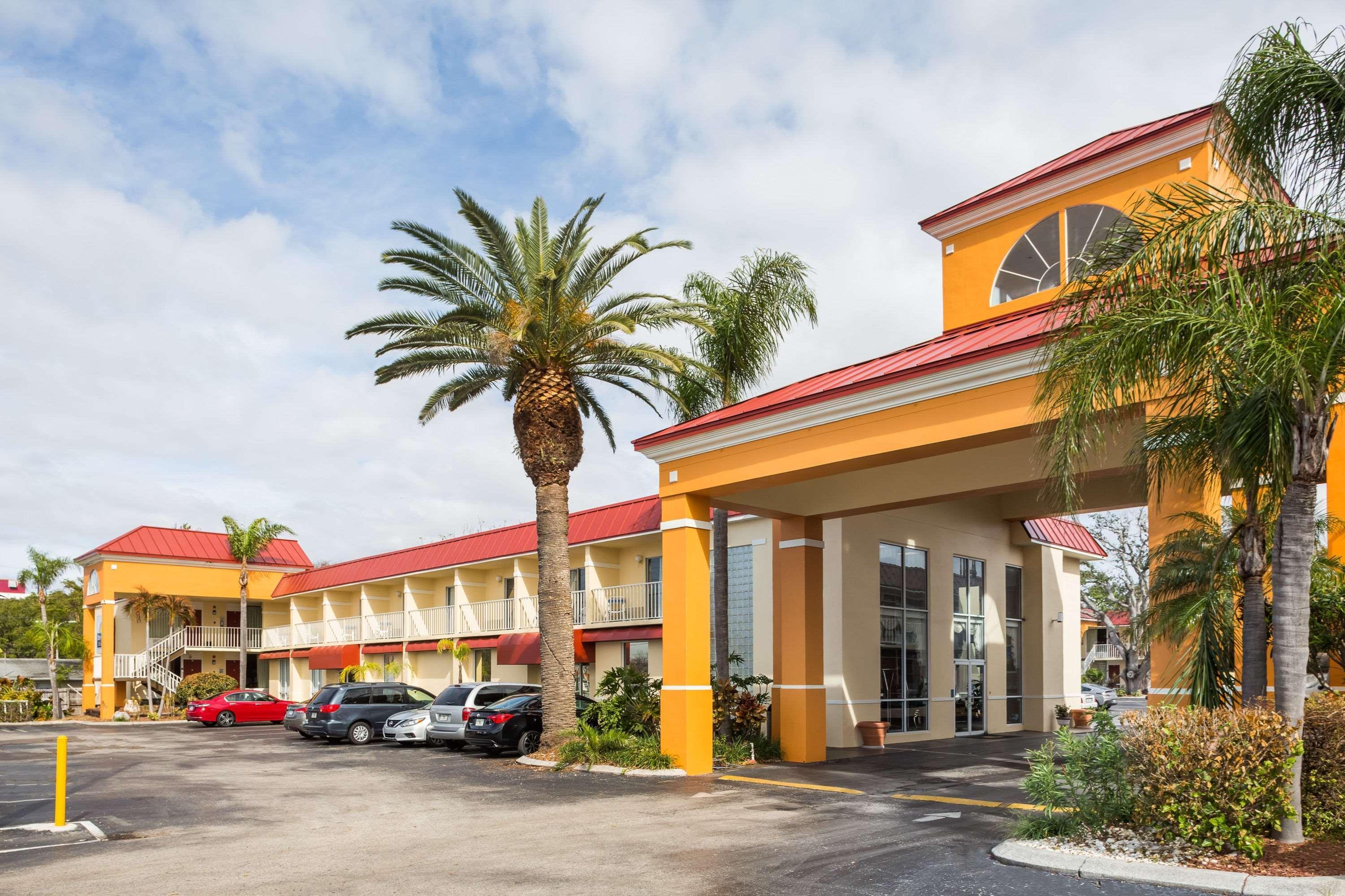Days Inn & Suites By Wyndham Port Richey Luaran gambar