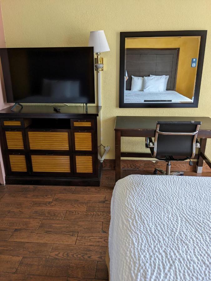Days Inn & Suites By Wyndham Port Richey Luaran gambar