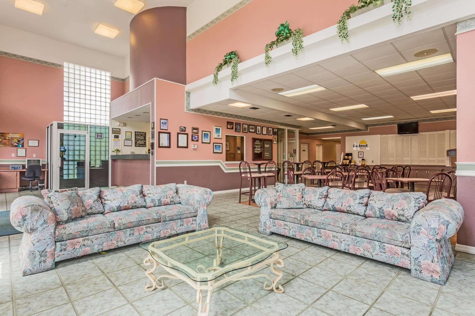 Days Inn & Suites By Wyndham Port Richey Luaran gambar