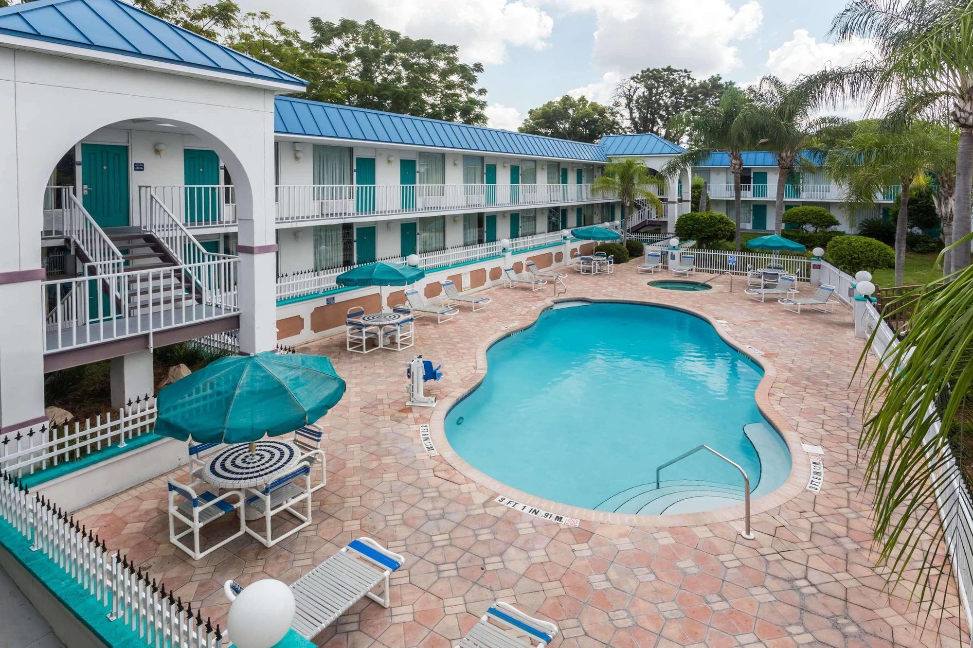 Days Inn & Suites By Wyndham Port Richey Luaran gambar